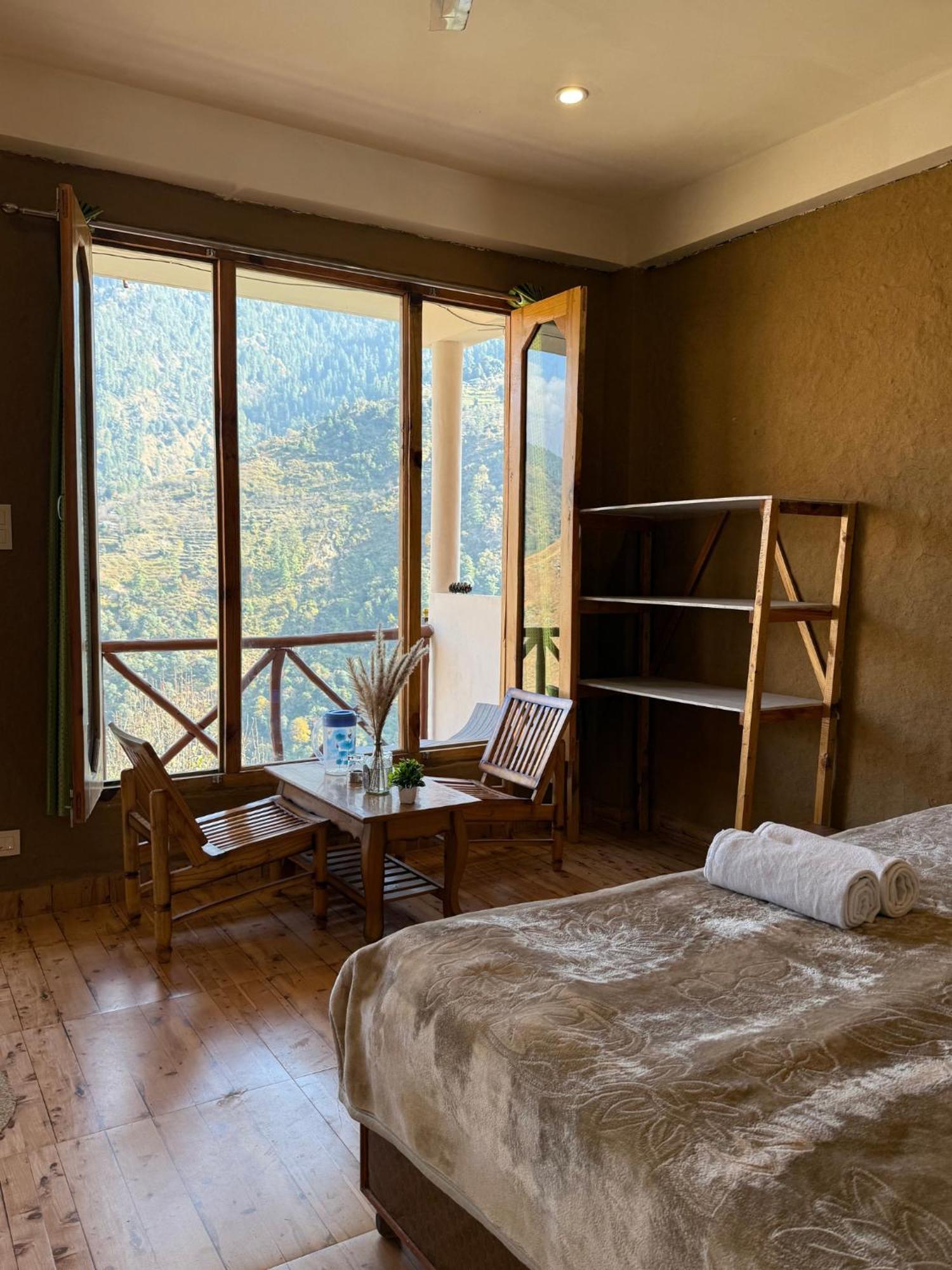 The Void - Tirthan Valley Gushaini Exterior photo
